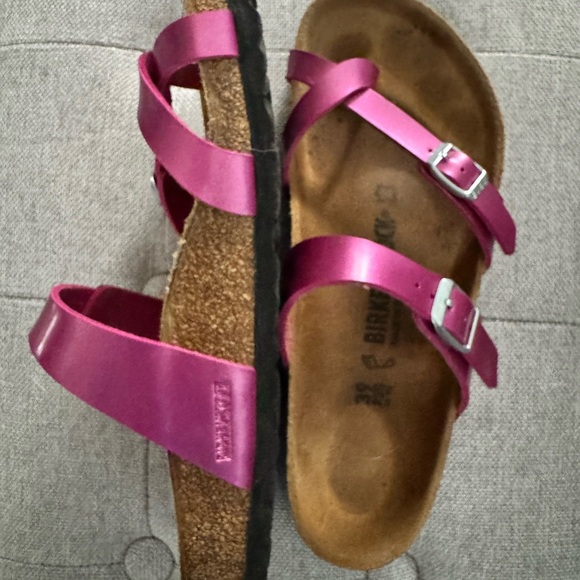 Size 39 women’s pink Birkenstocks - Picture 3 of 4